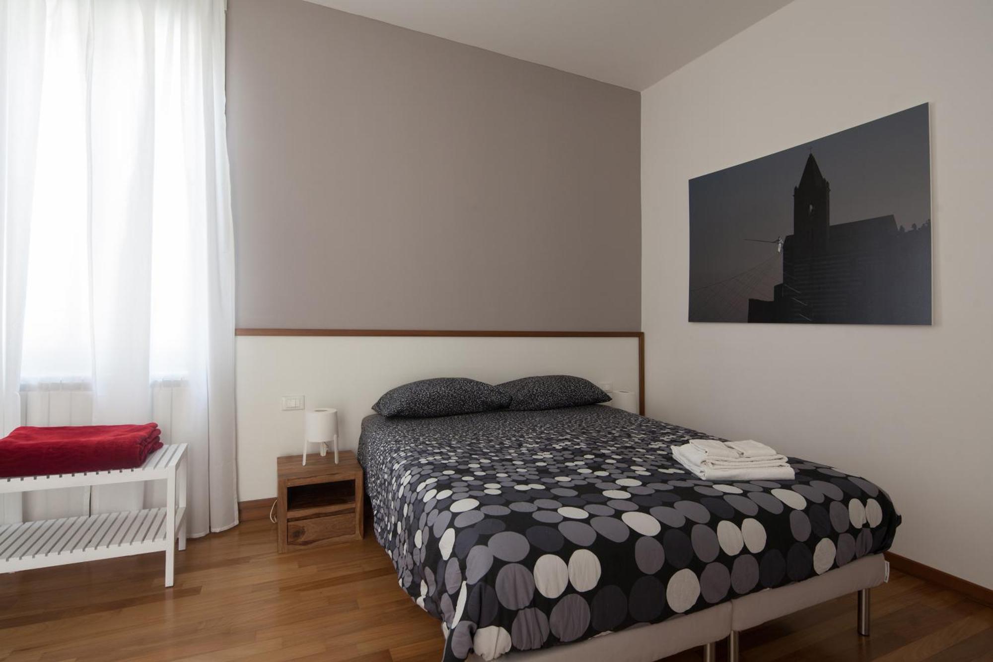 Cv5 - La Spezia City Center - Wide Modern Apartment Walking Distance To The Station To Cinque Terre - Big Terrace On The Roofs Kültér fotó