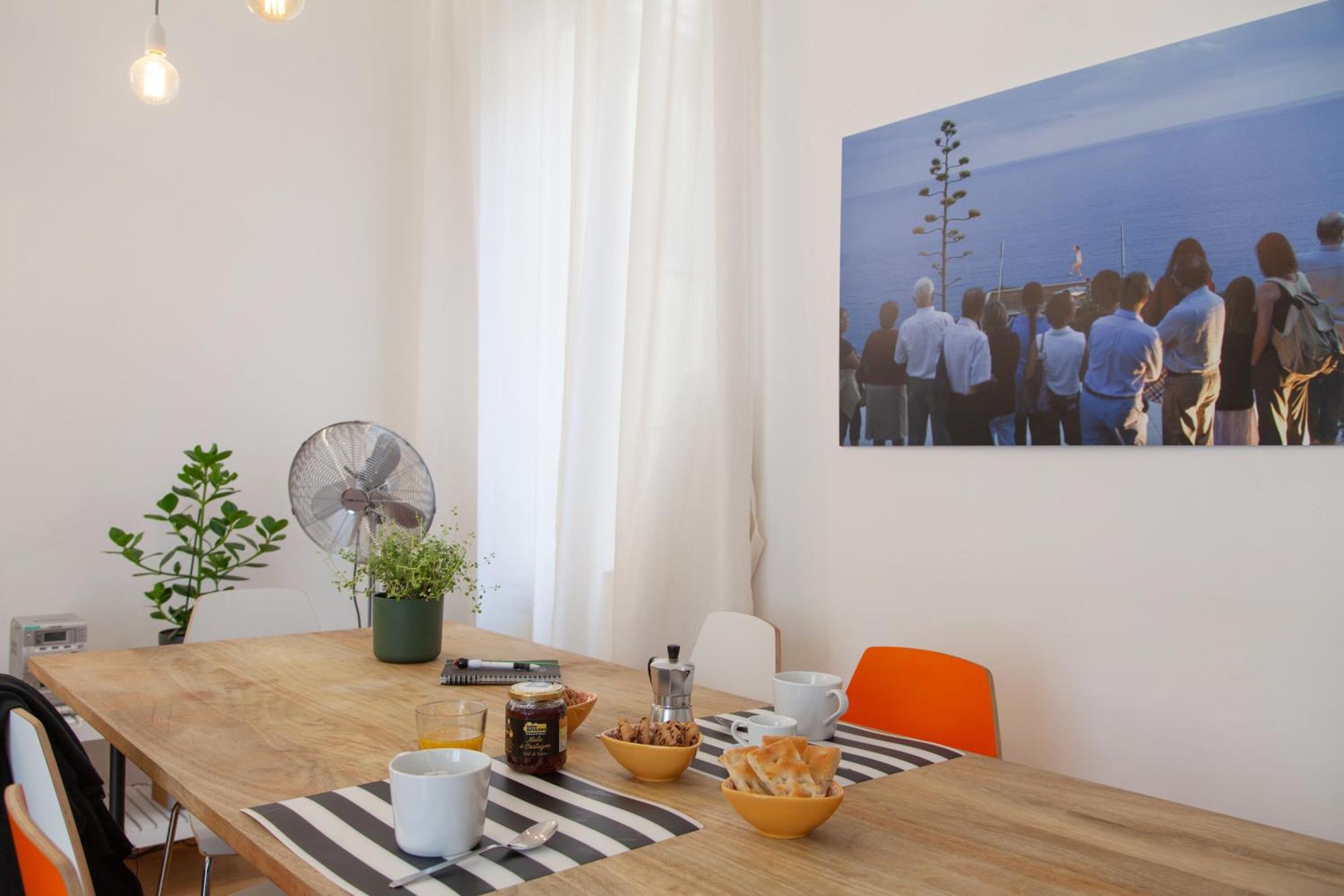 Cv5 - La Spezia City Center - Wide Modern Apartment Walking Distance To The Station To Cinque Terre - Big Terrace On The Roofs Kültér fotó