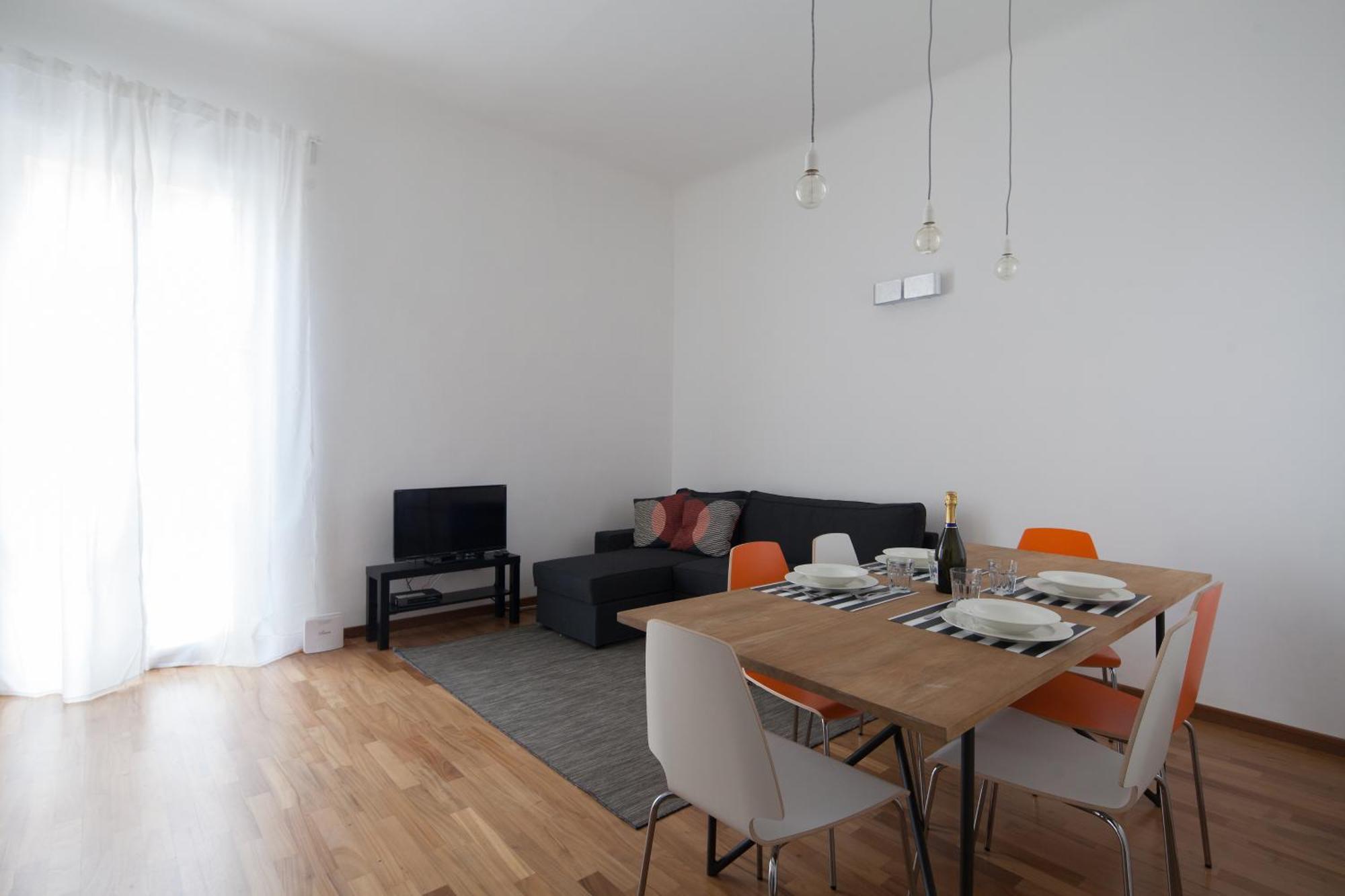 Cv5 - La Spezia City Center - Wide Modern Apartment Walking Distance To The Station To Cinque Terre - Big Terrace On The Roofs Kültér fotó